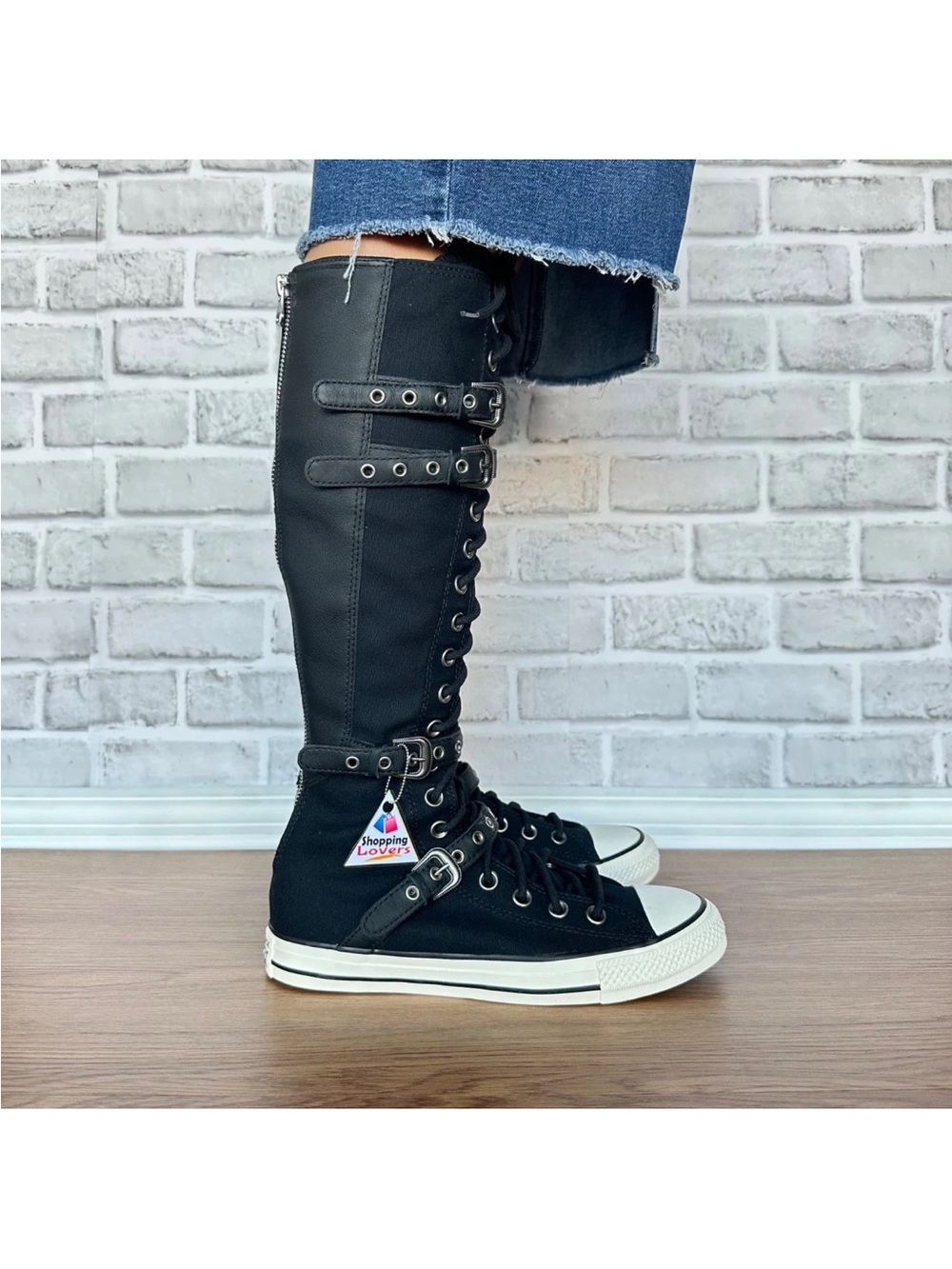Converse Chuck Taylor XXHi Leather Straps Sz 8 Women SneakerBlack A16600C